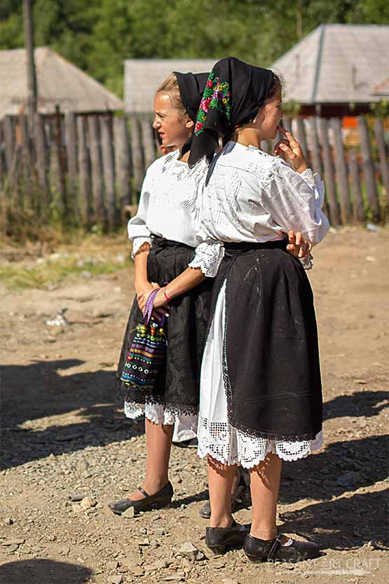 Romanian Traditional Costumes and Dances On Our Maramures Trip