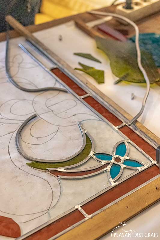 Making Stained Glass Windows - Mesmerizing Puzzles of Color and Light