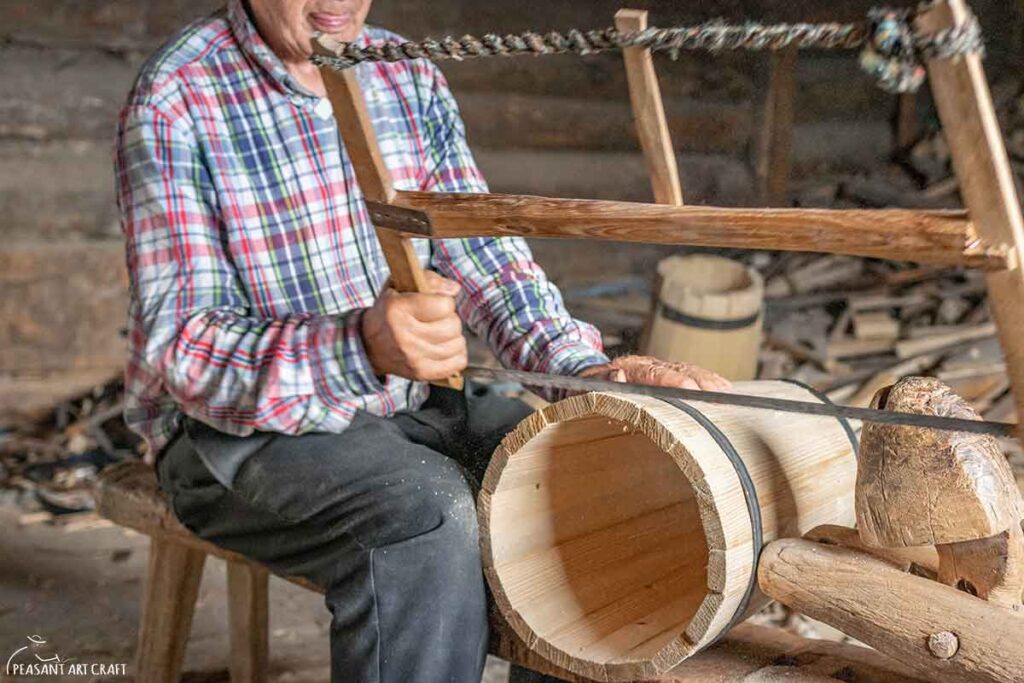 How to Make a Wooden Barrel